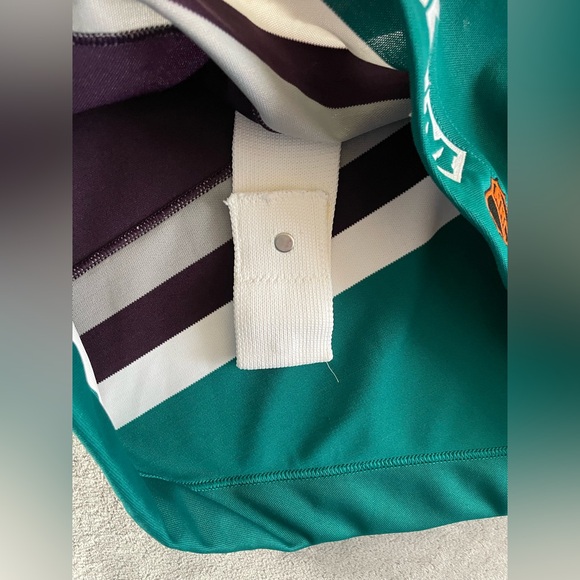 Mighty Ducks Of Anaheim CCM Ultrafill Center Ice Hockey Jersey Size 48 - Picture 7 of 13